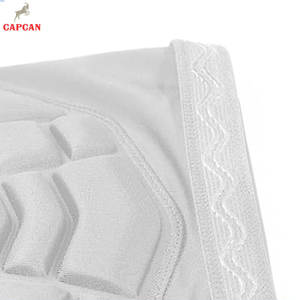 Rodillera con amortiguación suave y material transpirable, con cierre ajustable y diseño de fácil colocación. - Product Image 5