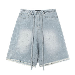 Shorts en jean vintage pour hommes, coupe droite, style streetwear d'été, personnalisés, baggy, effet usé, en denim de coton délavé foncé - Product Image 1