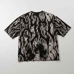 เสื้อยืดผู้ชายพิมพ์ลายกราฟิกทั้งตัว สีดำขาว สไตล์กรันจ์ สตรีทแวร์ ผ้าคอตตอนหนา ทรงโอเวอร์ไซส์ วินเทจ ลุคซักยีนส์ แขนสั้น - Product Image 5