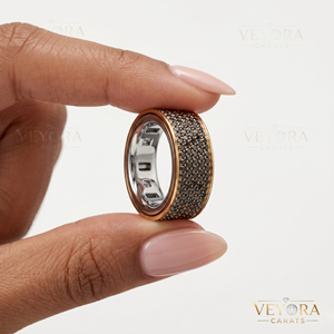 Anillo de Moissanita Negra Totalmente Cubierto de Diamantes, Funda Protectora de Plata de Ley 925 - Product Image 1