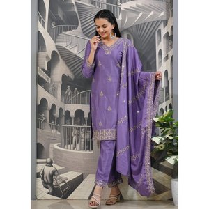 Conjunto de traje de fiesta elegante para mujer con trabajo bordado en secuencia - Product Image 4