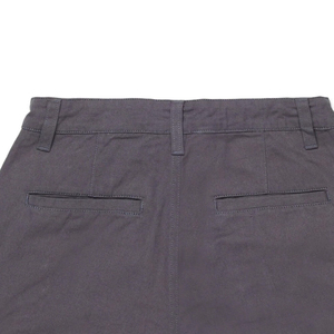 Shorts cargo de haute qualité avec fermeture à boutons et poches, design économique pour garçons, avec possibilité de personnalisation du logo. - Product Image 5