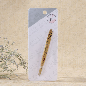 Pinzas de Cejas de Acero Inoxidable Dorado de Primera Calidad con Punta Inclinada, Recubrimiento en Polvo, Herramienta Profesional de Maquillaje y Belleza - Product Image 5