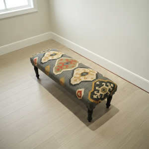 Banco Kilim Hecho a Mano con Lana y Yute, con Patas de Madera Maciza |   Banco otomano tapizado, mueble hecho a mano, banco otomano, banco para dormitorio - Product Image 1