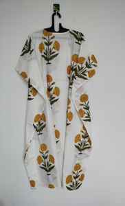 ชุดคลุมชายหาดผ้าฝ้ายลายดอกสีเหลืองสไตล์โบฮีเมียน น้ำหนักเบา สวมใส่สบาย เหมาะสำหรับชุดนอน - Product Image 3