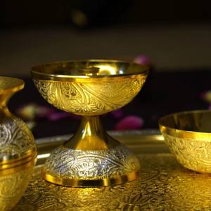 Juego de Pooja de 7 Piezas en Latón de Dos Tonos (Plato de 10 Pulgadas) - Product Image 2