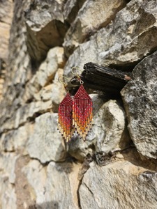 Pendientes de cuentas únicos para amantes de la joyería hecha a mano que ofrecen artesanía distintiva y diseño de moda pendientes de cuentas para mujer - Product Image 3