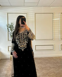 Conjunto de Moda con Top de Georgette con Bordado y Lentejuelas, Pantalones Palazzo y Dupatta, Color Negro 69737 - Product Image 3