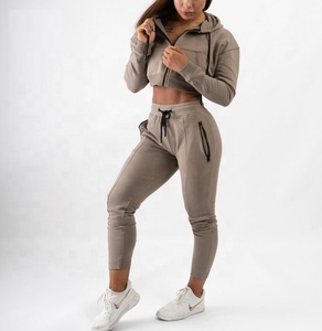 ชุดเสื้อกันหนาวมีซิปสำหรับผู้หญิง,ชุดเสื้อฮู้ดพร้อมกางเกงผ้าฟลีซ - Product Image 2