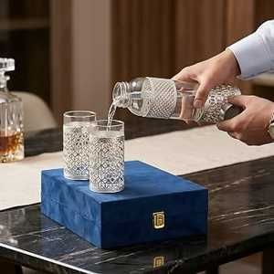 Bouteille d'eau en verre vintage personnalisée avec couvercle pour la consommation à la maison, au bureau et en extérieur - Product Image 6