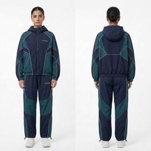 Women's <b>Camo</b> Print <b>Windbreaker</b> Tracksuit - Hooded 2 Piece Set for Athletic Wear, ODM Manufacturer - Product Image 1