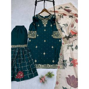 LG Designer Women's Green Party Wear Size m <b>Top</b> Bottom Fancy Dupatta Set - Product Image 1