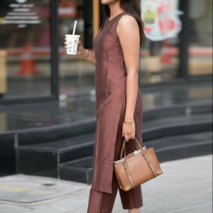 Ensemble Kurta Droit Uni en Rayonne Viscose pour Femme avec Palazzo – Tenue Ethnique Sans Manches Confortable Deux Pièces pour le Bureau - Product Image 3