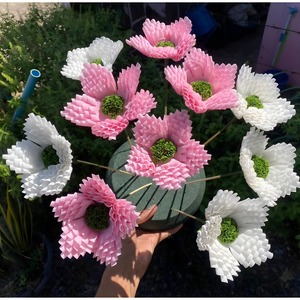 Flores de Tela Hechas a Mano de 5 Pulgadas, Flores Decorativas Artificiales, Paquete de 10 Piezas - Product Image 5