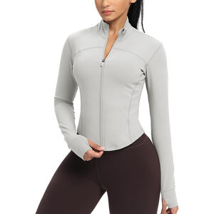Veste de yoga légère pour femme, en nylon, athlétique, ajustée, extensible, respirante, avec fermeture éclair, couche extérieure - Product Image 1