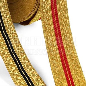 Ruban galon en jacquard métallique doré avec motif géométrique à rayures rouges pour uniformes, costumes et décorations de robes - Product Image 4