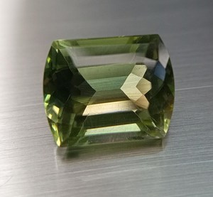 Turmalina Verde Corte Cojín, Gema Suelta Natural Certificada, Piedra Premium para Joyería - Product Image 1