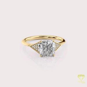 Anillo de Compromiso de Moissanita con Corte Cojín y Detalles Laterales Triangulares, Anillo Solitario de Oro Rosa para Novia, Elegante Anillo de Promesa de Boda - Product Image 5
