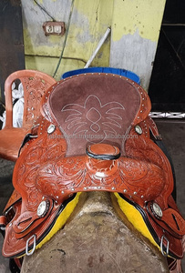Selle d'équitation de sentier de plaisir occidental de cheval professionnel pour l'équitation en cuir véritable de style Cowboy avec personnalisation à bas prix - Product Image 3