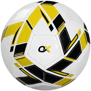Ballon de football léger personnalisé avec logo imprimé et construction cousue à la machine, prix abordable, par Oxva Industries - Product Image 3