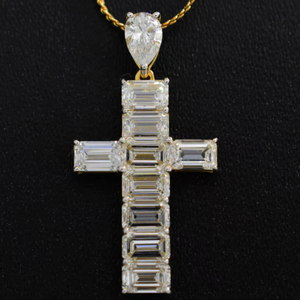 Colgante de Cruz Personalizado con Diamantes Cultivados en Laboratorio VVS VS E F de Oro de 9k 10k 14k 18k para Hombre y Mujer - Product Image 1