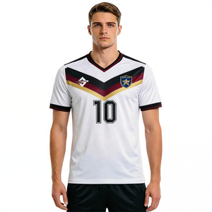 เสื้อฟุตบอล 2026 แบบสั่งทำพิเศษ พิมพ์ลายด้วยความร้อน กางเกงฟุตบอลระบายอากาศ แห้งเร็ว ชุดทีมเยาวชน ชุดฝึกซ้อมฟุตบอล - Product Image 1