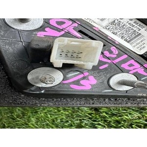 ชุดกระจกมองข้างซ้าย Altima มือสอง ของแท้ OEM รุ่น 96302ZN77A - Product Image 6