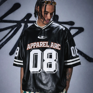 Maillot en cuir PU surdimensionné personnalisé pour homme, streetwear, manches courtes, impression de numéro, OEM ODM, vente en gros - Product Image 1