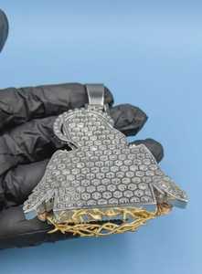 จี้พระแม่มารี เงินแท้ 925 ประดับเพชรโมอิสซาไนต์ VVS สไตล์ฮิปฮอป จี้เพชรแบบกำหนดเอง จี้หรูหราสองสี สำหรับเป็นของขวัญ - Product Image 4