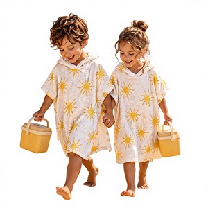 Poncho para Bebé Unisex 100% Algodón Orgánico Personalizable, Suave y Transpirable con Capucha, Diseño Delicado para la Piel - Product Image 1