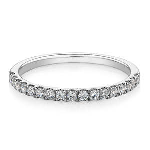 Bague de fiançailles et de mariage en or blanc 14 carats avec diamants de laboratoire, micro-serties, demi-éternité, minimaliste et empilable - Product Image 1