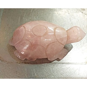Figura Decorativa de Feng Shui Hecha a Mano con Ágata Aashim, Cuarzo Rosa y Tortuga de Piedra Preciosa, Tacto Real, Decoración para el Hogar, Espiritual, India - Product Image 1