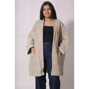 Chaqueta Gudri de Invierno Hecha a Mano, Ecológica, Transpirable, de Algodón Sólido, Estilo Vintage Kantha, Kimono Acolchado, Chal Indio Boho con Cuello - Product Image 3