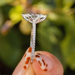 Anillo de compromiso con diamante de corte marquesa, oro amarillo de 14K, anillo de boda con diamante VVS, anillo de boda con diamante cultivado en laboratorio para mujer - Product Image 4