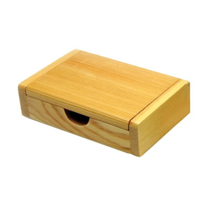 Porte-cartes de visite en bois naturel fait main, finition artisanale, U F INTERNATIONAL WCH-39, carré moderne, 3x4 pouces, pour bureaux et hôtels - Product Image 1