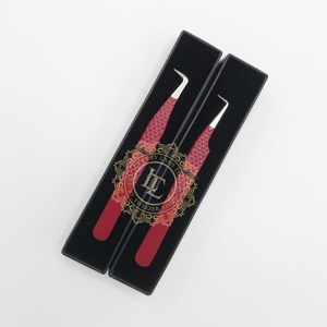 Pince à épiler en acier inoxydable à pointe argentée avec revêtement en poudre marron méga volume à 90 degrés de qualité supérieure - Product Image 1