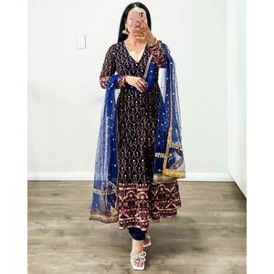 Party Wear Taille XL Haut Bas et Dupatta avec fil et travail de séquence - Product Image 1