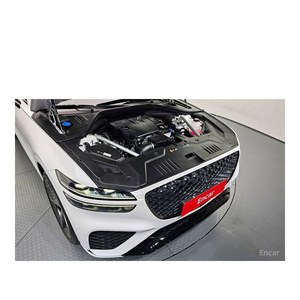 Genesis GV70 2.5T 2024, Gasolina, 2WD, con Caja de Cambios Automática, Asientos de Cuero, Cámara Trasera - 24,142 km - Product Image 6
