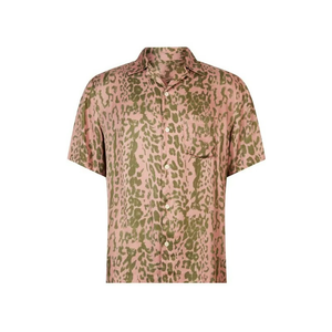 เสื้อเชิ้ตแขนสั้นลายดอกไม้ฮาวายแบบกำหนดเอง ทรงหลวมสบาย ผ้าวิสโคสเรยอน แห้งเร็ว พิมพ์ลายดิจิทัล เสื้อคอปกติดกระดุมสำหรับผู้ชาย - Product Image 4