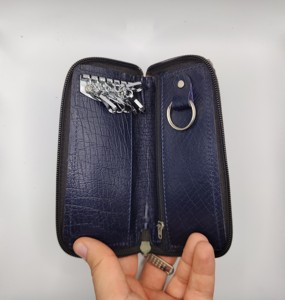 Estuche para Llaves de Coche de Cuero Genuino con Logotipo Personalizado, Regalo Promocional Universal, Gancho para Llaves de Todas las Marcas, Diseño Premium de Moda - Product Image 2