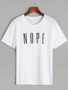 เสื้อยืดผู้หญิงสีขาวแขนสั้นแบบเรียบง่าย น้ำหนัก 180 กรัม ผ้าถักเนื้อนุ่ม ระบายอากาศได้ดี มีสินค้าพร้อมส่ง - Product Image 3