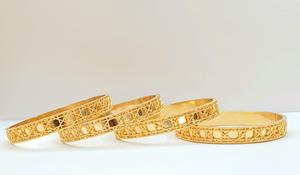 ชุดกำไลข้อมือผู้หญิงชุบทอง 24K แบบดูไบ 4 ชิ้น คุณภาพสูง ราคาประหยัด น้ำหนัก 2 กรัม  เครื่องประดับแฟชั่นกำไลข้อมือสุดฮิต - Product Image 3