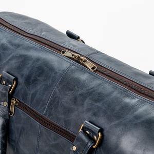 Unisex Urban Status Travelle Weekender Duffle Equipaje Bolsa de viaje de noche Cierre de cremallera de moda Patrón de letras Elegante todo - Product Image 5