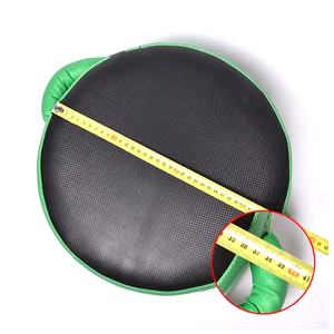 Escudo de Boxeo Personalizado al por Mayor, de Cuero Vacuno, para Entrenamiento de MMA y Muay Thai, con Relleno de Agua - Product Image 4