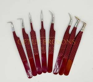 แหนบดัดขนตาปลายแหลมสีเงินเคลือบผงสีแดง 90 องศา/โค้ง/ตรง ทำจากสแตนเลส อุปกรณ์เสริมความงาม - Product Image 1