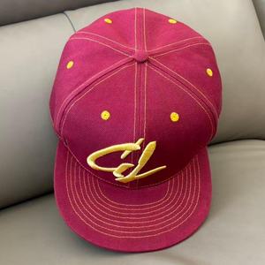 Gorra Unisex Get Loco Color Granate, 100% Algodón, Estilo Snapback, 6 Paneles, Logotipo Impreso por Transferencia de Calor, Estilo Urbano, Casual - Product Image 5