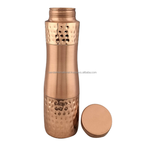 Botella de cobre de alta calidad con acabado martillado y pulido para beber y uso en la cocina, botella de cobre a prueba de fugas. - Product Image 1