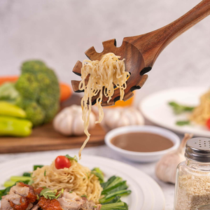 ช้อนตักสปาเก็ตตี้ไม้ด้ามยาว สำหรับเสิร์ฟพาสต้าและบะหมี่ ราคาสุดคุ้ม - Product Image 1