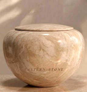 Urne funéraire en marbre de style ancien, urne commémorative digne pour cendres humaines, urne en marbre personnalisée sculptée à la main pour homme, vente en gros - Product Image 2