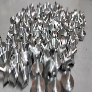 Pièce d'équipement industriel en laiton forgé à froid, finition chromée, usinée CNC, couleur anodisée, acier inoxydable à haute résistance basé sur un dessin - Product Image 6